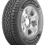 Neumático de SUV Goodyear con diseño robusto y duradero, ideal para aventuras en carretera.